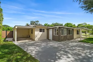 823 SW 27th St, Fort Lauderdale, FL 33315 - Photo 2
