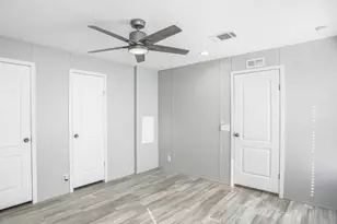 5681 SW Cypress Dr, Fort Lauderdale, FL 33312 - Photo 14