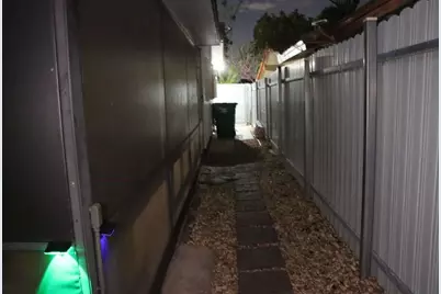 7774 Orleans Street, Miramar, FL 33023 - Photo 22