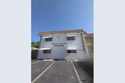 1007 N 19th Avenue #4, Hollywood, FL 33020 - Photo 1