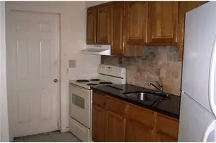 324 NW 42nd St, Oakland Park, FL 33309 - Photo 4