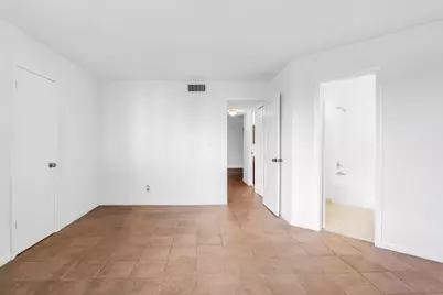 210 Lake Pointe Drive #103, Oakland Park, FL 33309 - Photo 12