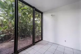 210 Lake Pointe Dr, Oakland Park, FL 33309 - Photo 24