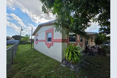 1260 NW 178th Terrace, Miami Gardens, FL 33169 - Photo 4