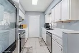 833 Riverside Dr, Coral Springs, FL 33071 - Photo 16