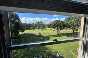 300 SW 130th Terrace, Pembroke Pines, FL 33027 - Photo 6