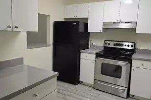 2810 Riverside Dr, Coral Springs, FL 33065 - Photo 6