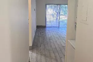 2810 Riverside Dr, Coral Springs, FL 33065 - Photo 4