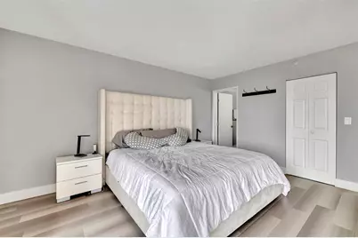 2200 S Cypress Bend Drive #702, Pompano Beach, FL 33069 - Photo 12