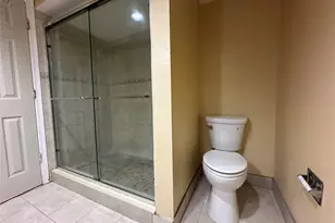 6630 Racquet Club Dr, Fort Lauderdale, FL 33319 - Photo 22