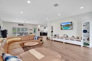 2622 NE 27th Ave, Lighthouse Point, FL 33064 - Photo 4