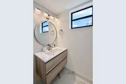 16919 N Bay Road #911, Sunny Isles Beach, FL 33160 - Photo 24