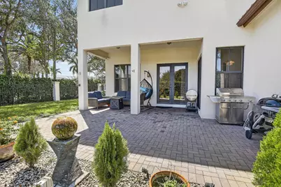 8541 NW 38th Street, Cooper City, FL 33024 - Photo 52