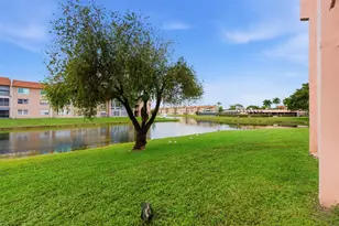 9460 Sunrise Lakes Blvd, Sunrise, FL 33322 - Photo 18