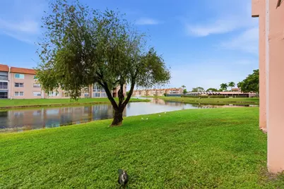 9460 Sunrise Lakes Boulevard #112, Sunrise, FL 33322 - Photo 18