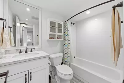 9460 Sunrise Lakes Boulevard #112, Sunrise, FL 33322 - Photo 16