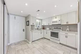 9460 Sunrise Lakes Blvd, Sunrise, FL 33322 - Photo 1