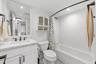 9460 Sunrise Lakes Blvd, Sunrise, FL 33322 - Photo 16