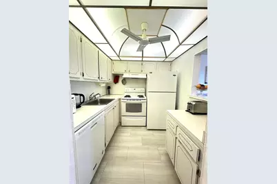 4106 Cambridge E #4106, Deerfield Beach, FL 33442 - Photo 10