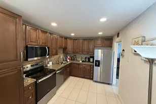 2850 Forest Hills Blvd, Coral Springs, FL 33065 - Photo 4