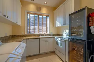 2356 NE 26th St, Lighthouse Point, FL 33064 - Photo 28