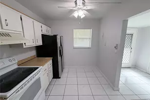 1810 N Lauderdale Ave, North Lauderdale, FL 33068 - Photo 4