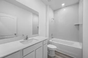 7705 105th Ct, Vero Beach, FL 32967 - Photo 16