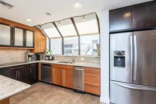 33 Portside Dr, Fort Lauderdale, FL 33316 - Photo 38