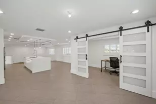 7981 Edgewater Dr, West Palm Beach, FL 33406 - Photo 6