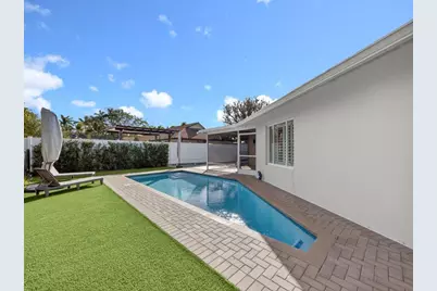 7981 Edgewater Drive, West Palm Beach, FL 33406 - Photo 32