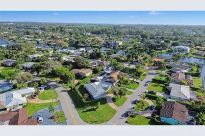 7981 Edgewater Drive, West Palm Beach, FL 33406 - Photo 24