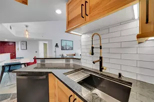 2021 SE 10th Ave, Fort Lauderdale, FL 33316 - Photo 8