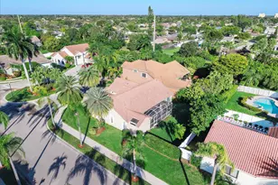 1043 Laguna Springs Dr, Weston, FL 33326 - Photo 38