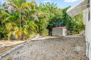 3141 Teakwood Ln, Fort Lauderdale, FL 33312 - Photo 34