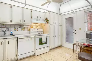 2951 NW 46th Ave Unit, Lauderdale Lakes, FL 33313 - Photo 12