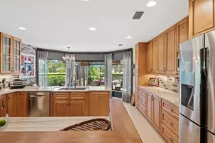 10270 Silver Lake Dr, Boca Raton, FL 33428 - Photo 10