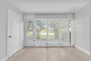 13950 Via Flora Unit, Delray Beach, FL 33484 - Photo 8