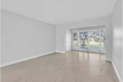 13950 Via Flora #B, Delray Beach, FL 33484 - Photo 22