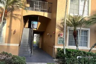 8060 N Nob Hill Rd, Tamarac, FL 33321 - Photo 2