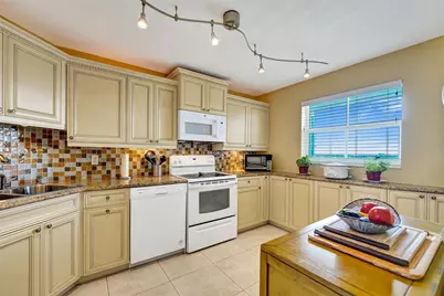 111 N Pompano Beach Boulevard #1213, Pompano Beach, FL 33062 - Photo 14