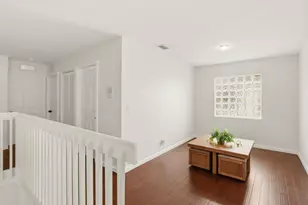 1085 Center Stone Ln, Riviera Beach, FL 33404 - Photo 16