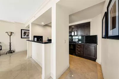 601 N Ft Lauderdale Bch Boulevard #1008, Fort Lauderdale, FL 33304 - Photo 4