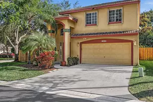 1449 Banyan Cir, Pompano Beach, FL 33069 - Photo 1