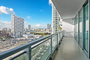 92 SW 3rd St, Miami, FL 33130 - Photo 28