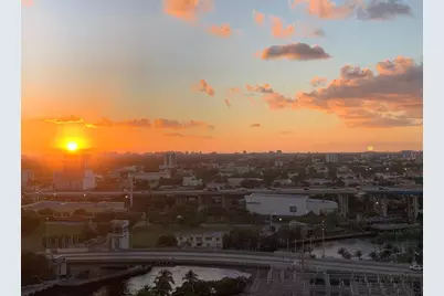 92 SW 3rd Street #1807, Miami, FL 33130 - Photo 30