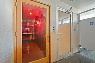 92 SW 3rd St, Miami, FL 33130 - Photo 42