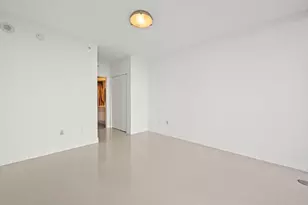 92 SW 3rd St, Miami, FL 33130 - Photo 22