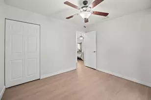 1533 SE Minorca Ave, Port Saint Lucie, FL 34952 - Photo 20