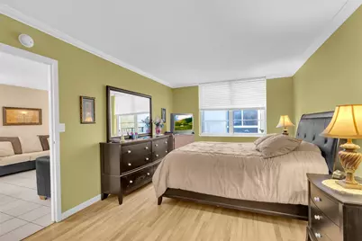 2600 NW 49th Avenue #309, Lauderdale Lakes, FL 33313 - Photo 14