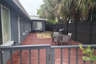 49 E 27th St, West Palm Beach, FL 33404 - Photo 2